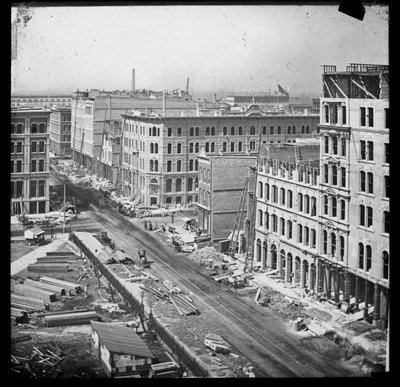 Uitzicht op Randolph Street, westelijk vanaf het gerechtsgebouw, na de Chicago-brand van 1871, 1871 door American School